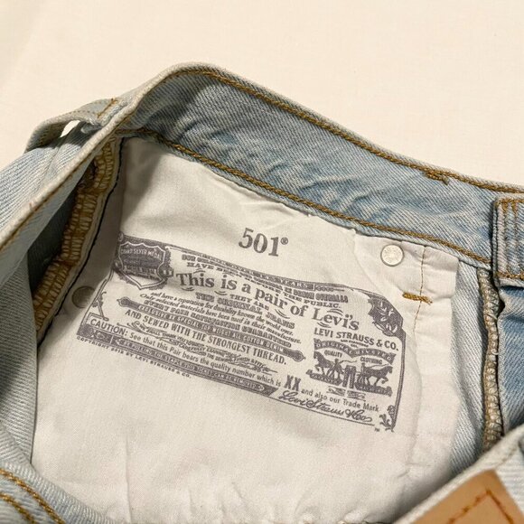 Levis 501 Shorts Womens Size 27 Denim Button Fly Cut Off Distressed - Picture 4 of 16